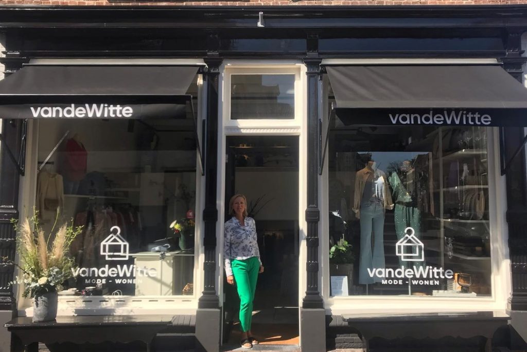Nieuw in Leeuwarden sinds de coronacrisis: VandeWitte mode – wonen. Hoe doe je dat?
